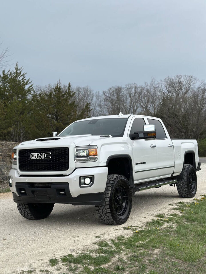 2018 GMC Sierra
