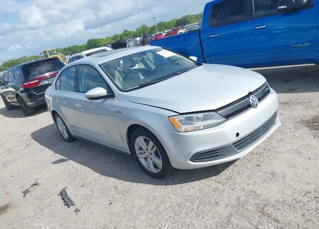 2013 VOLKSWAGEN Jetta