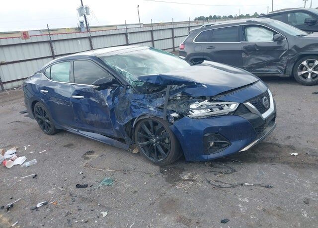 2019 NISSAN Maxima
