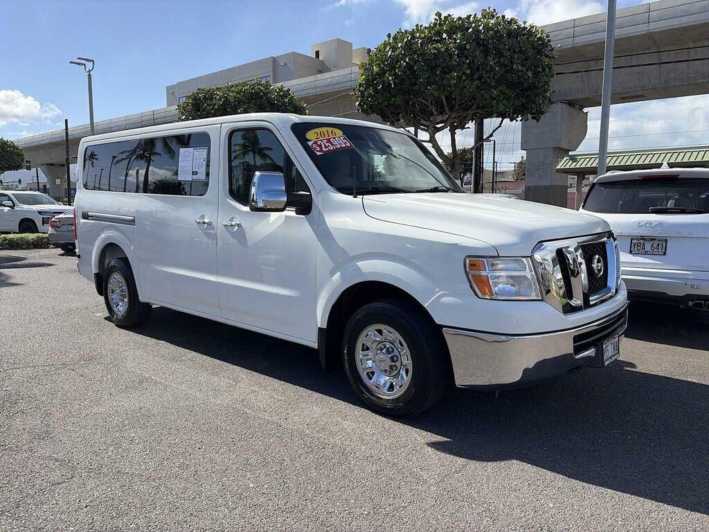 2016 NISSAN NV