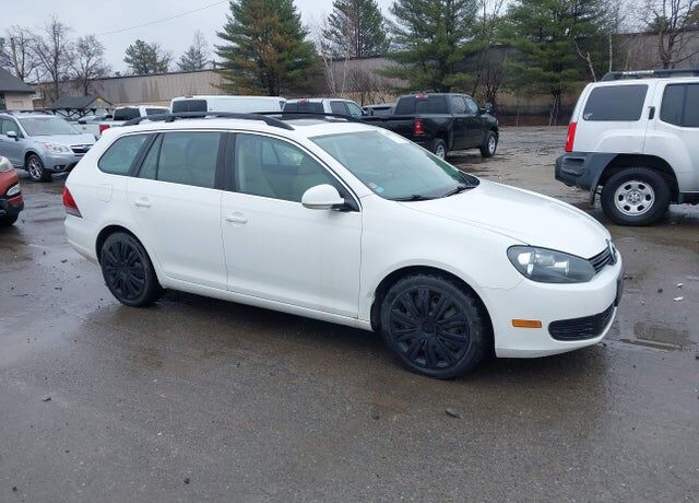2012 VOLKSWAGEN Jetta SportWagen