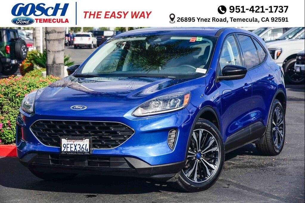 2022 FORD Escape