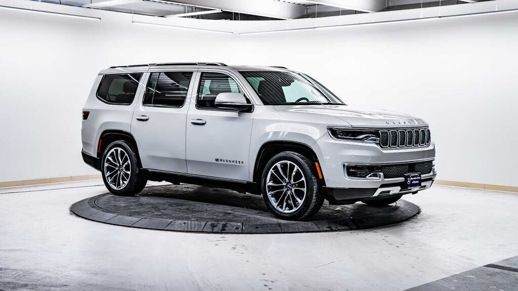 2022 JEEP Wagoneer