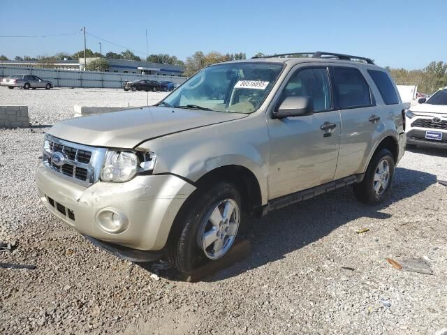 2011 FORD Escape