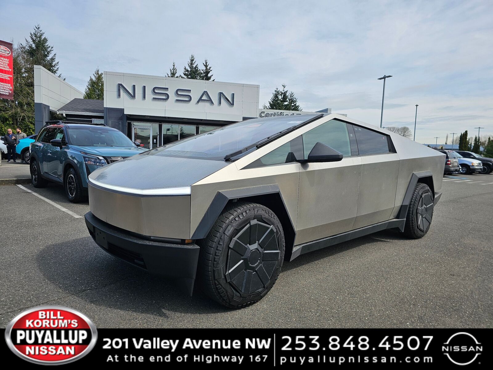 2024 TESLA Cybertruck