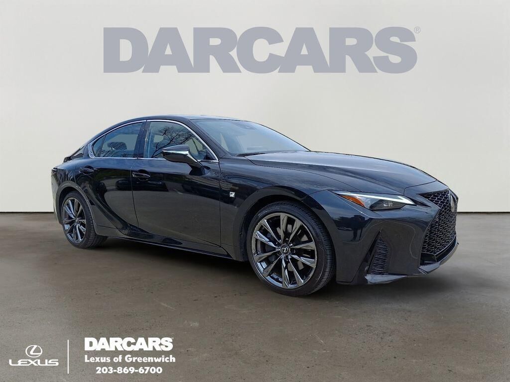 2023 LEXUS IS