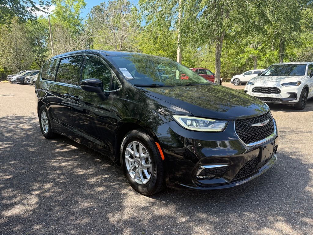 2023 CHRYSLER Pacifica