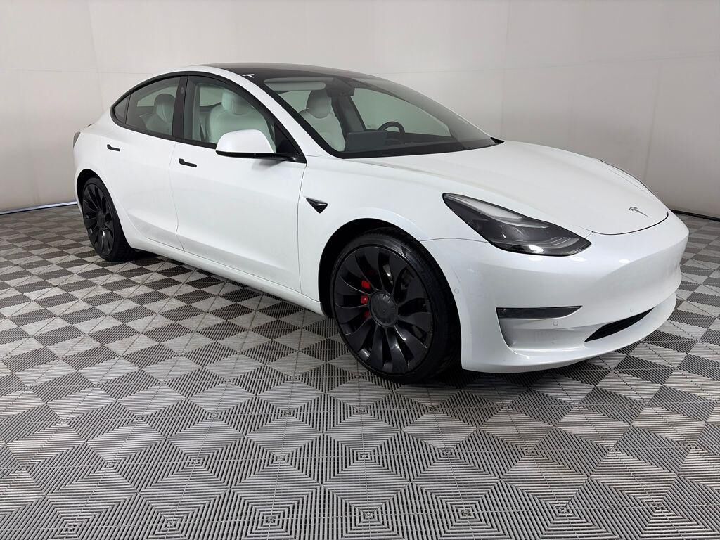 2021 TESLA Model 3