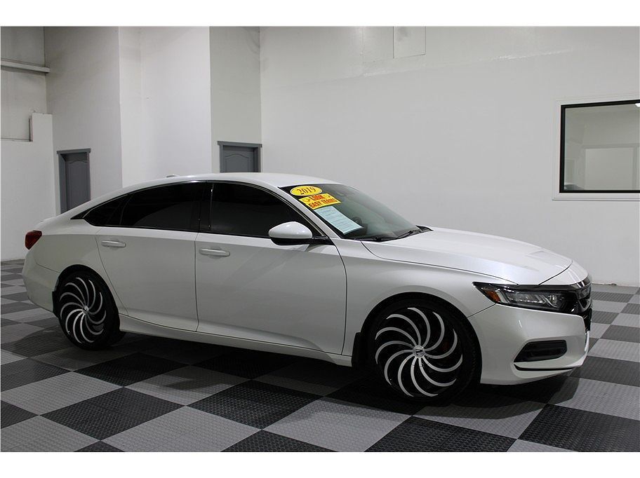 2019 HONDA Accord