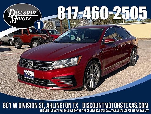 2017 VOLKSWAGEN Passat