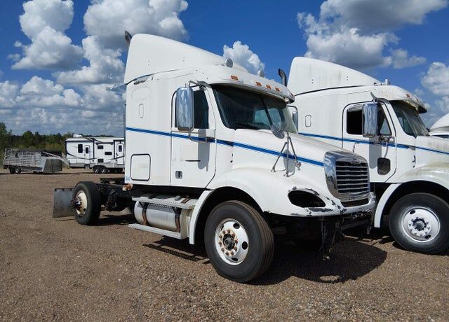 2013 FREIGHTLINER Columbia