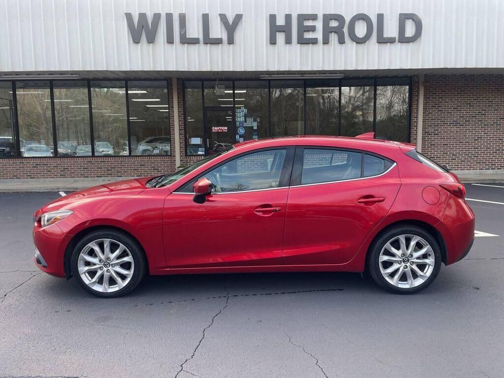 2015 MAZDA Mazda3