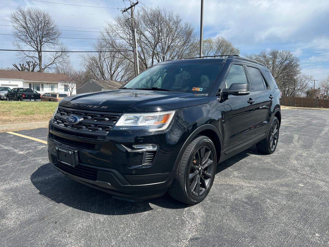 2018 FORD Explorer