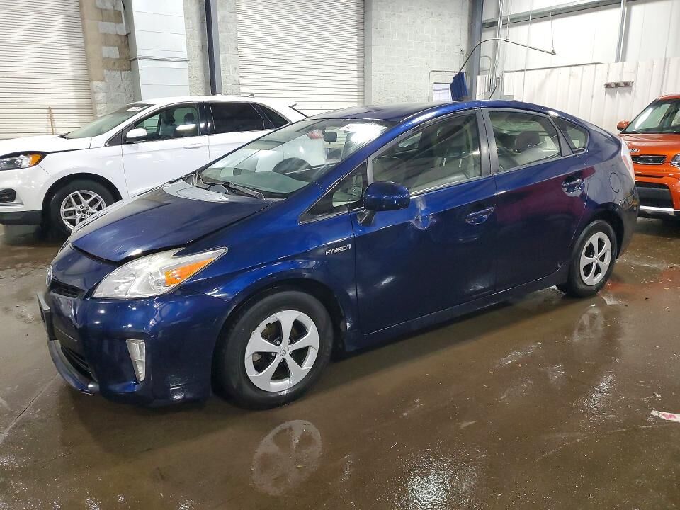 2014 TOYOTA PRIUS
