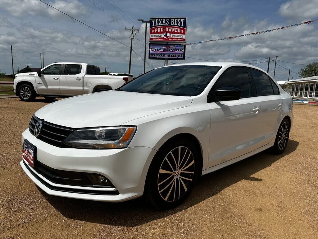 2016 VOLKSWAGEN Jetta