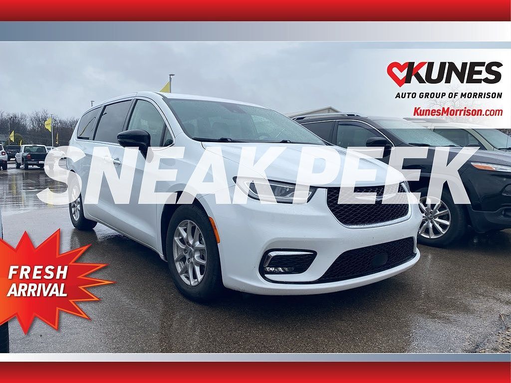 2024 CHRYSLER Pacifica