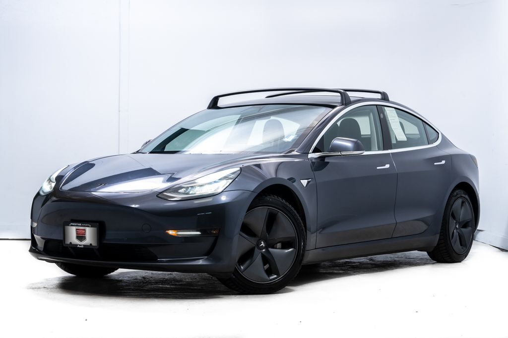 2020 TESLA Model 3