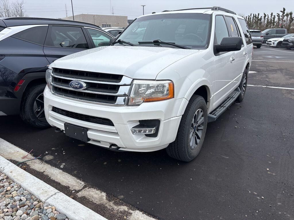2016 FORD Expedition
