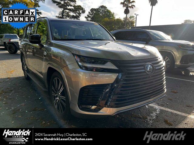 2022 LEXUS LX