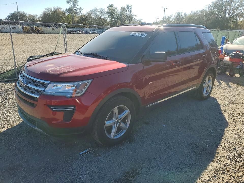 2018 FORD Explorer