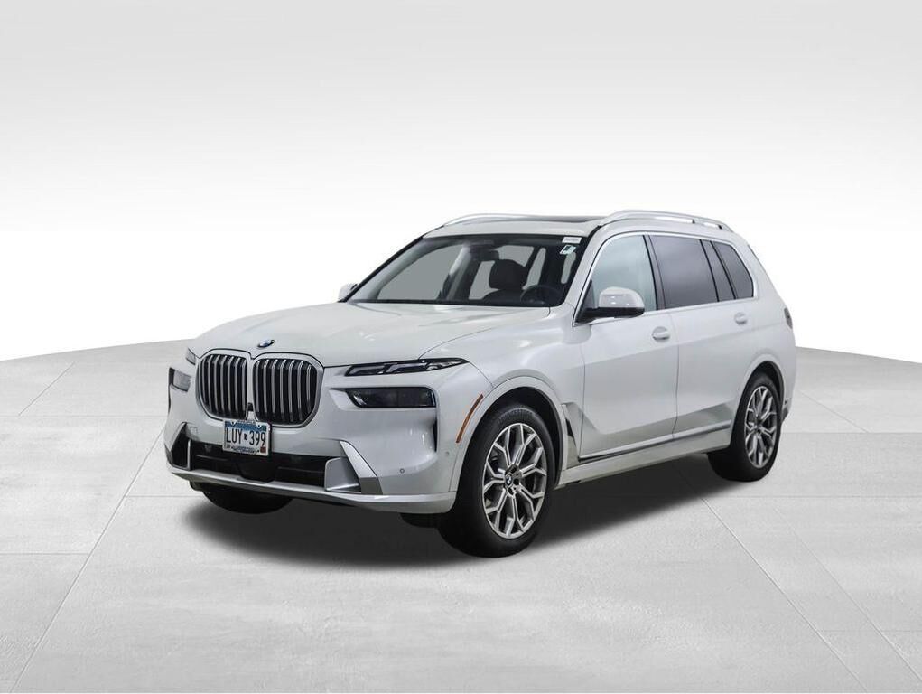2024 BMW X7