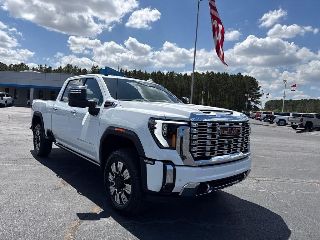 2026 GMC Sierra HD