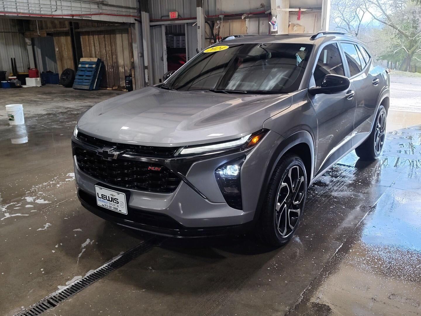 2024 CHEVROLET Trax