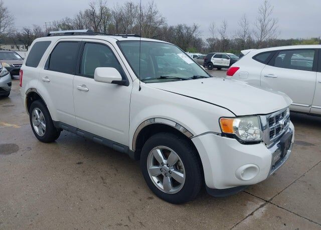 2011 FORD Escape