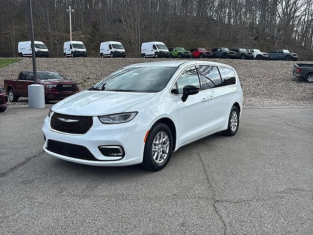 2026 CHRYSLER Pacifica
