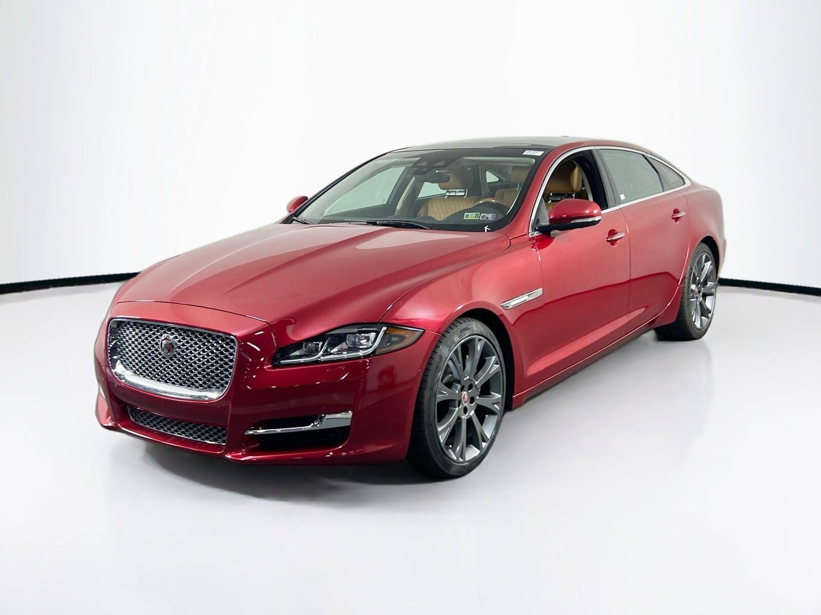 2019 JAGUAR XJ