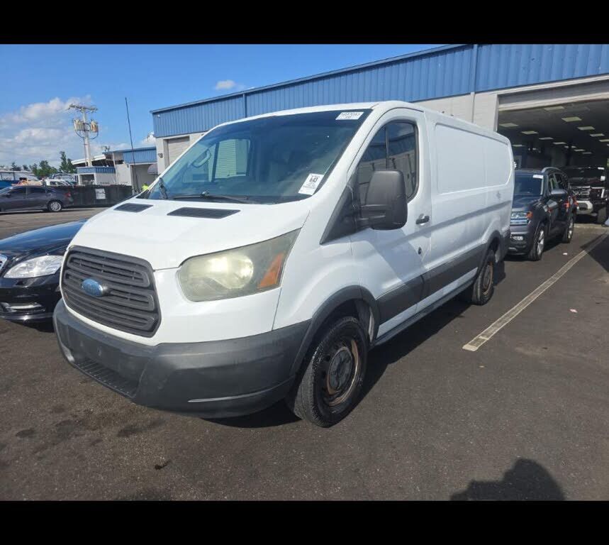 2015 FORD Transit