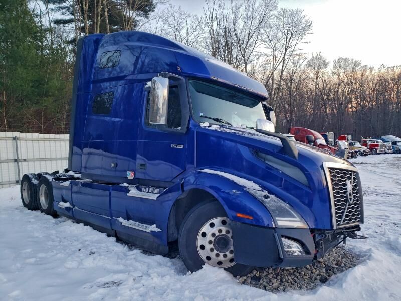 2023 VOLVO TRUCK VNL