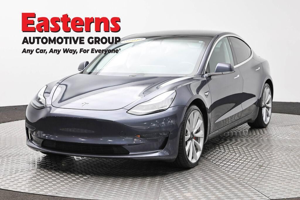 2019 TESLA Model 3