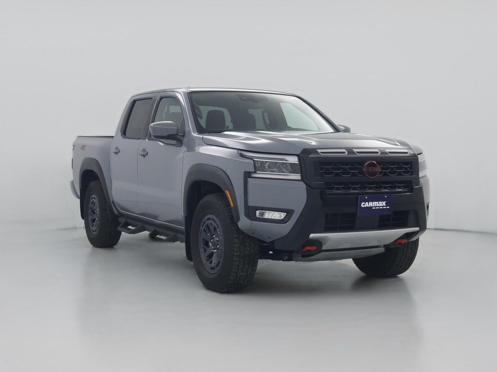 2025 NISSAN Frontier