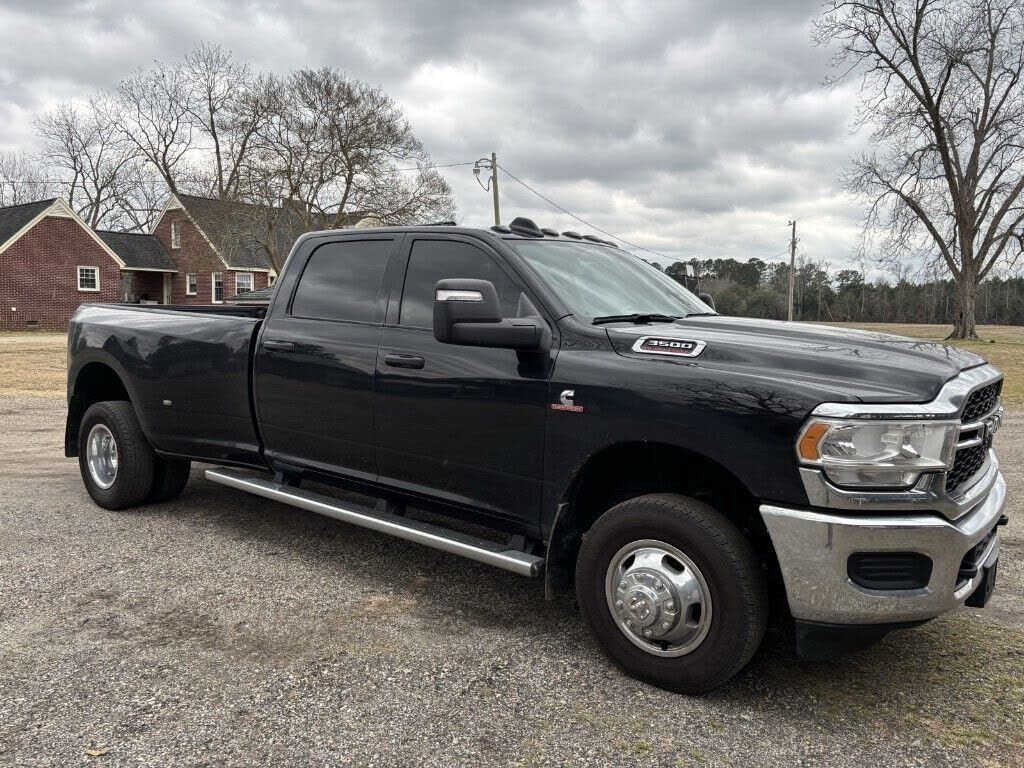 2024 RAM 3500