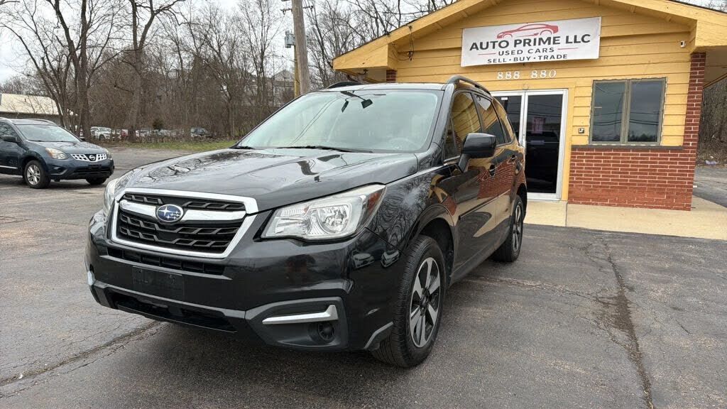 2017 SUBARU Forester