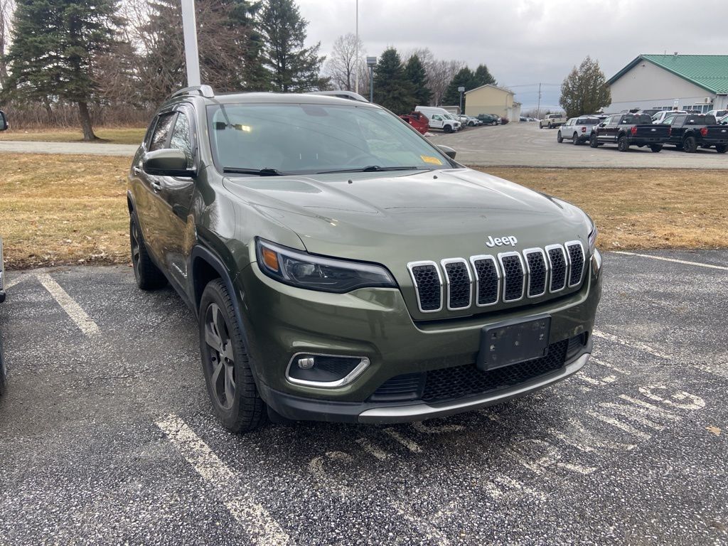 2020 JEEP Cherokee