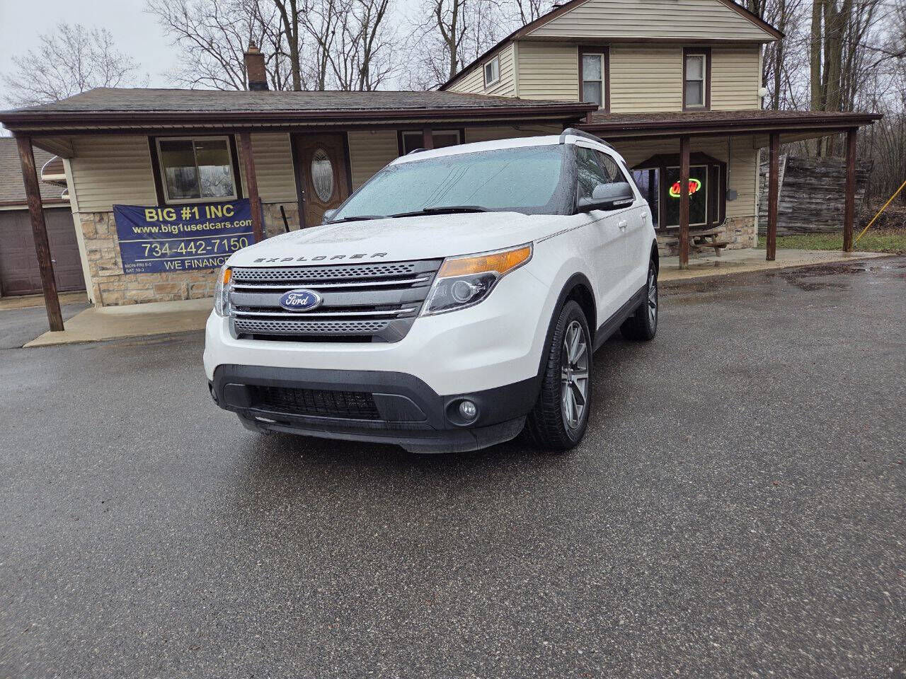 2015 FORD Explorer