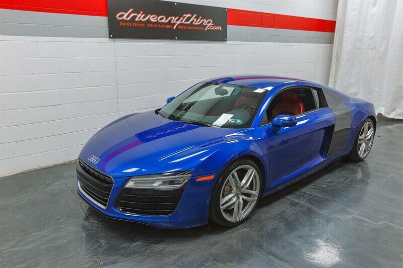 Audi R8