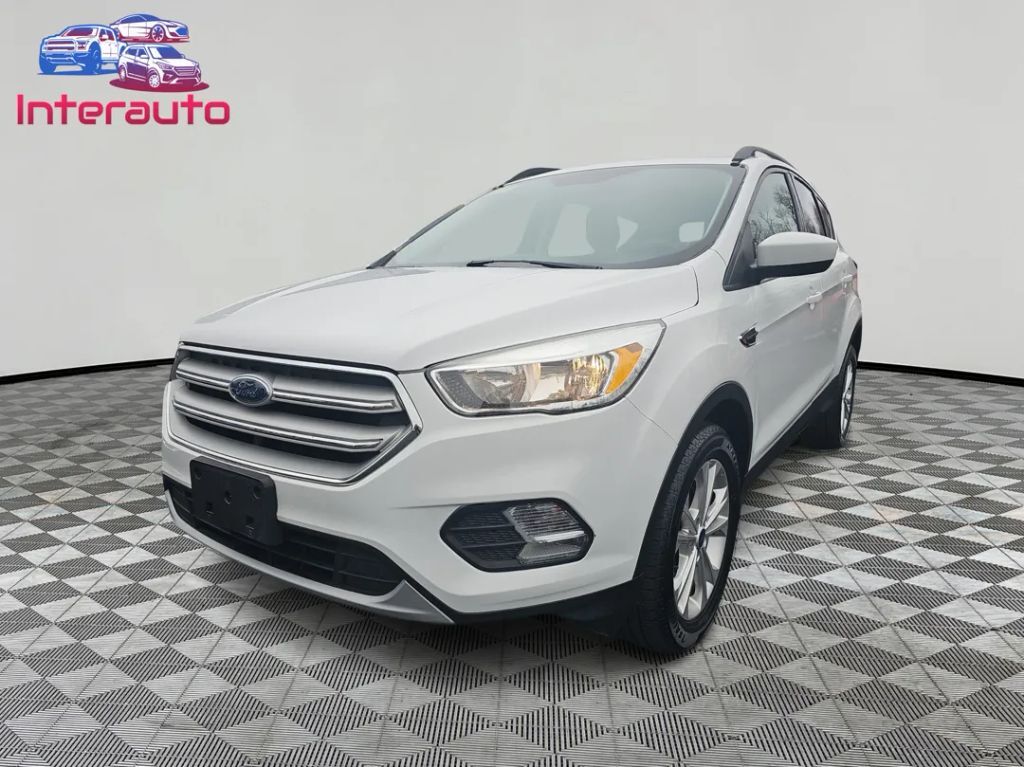 2018 FORD Escape