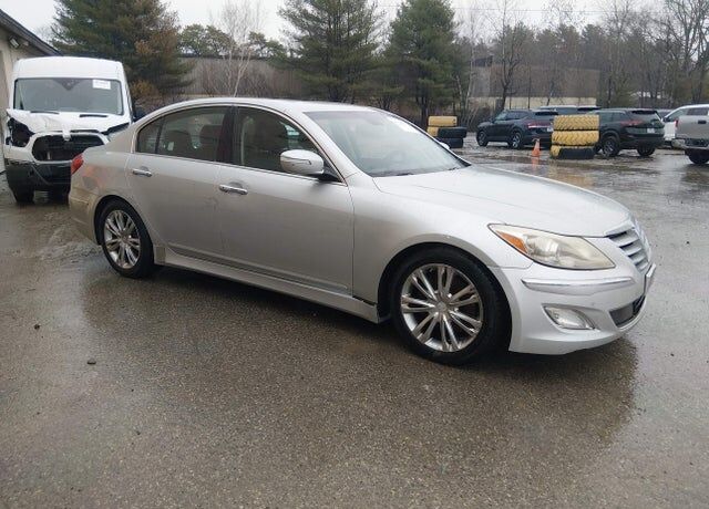 2012 HYUNDAI Genesis
