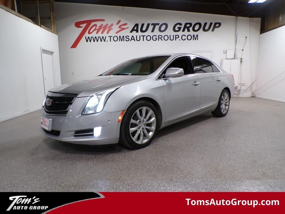 2017 CADILLAC XTS