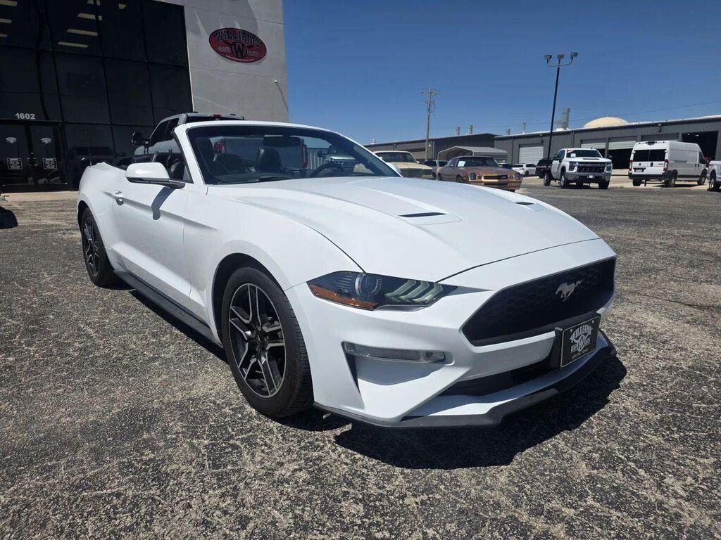 2018 FORD Mustang