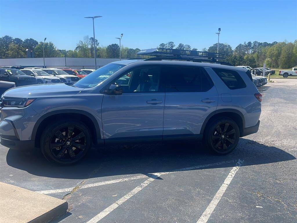 2025 HONDA Pilot