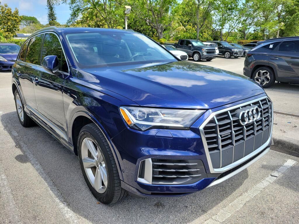 2022 AUDI Q7