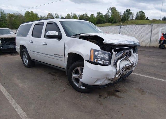 2012 CHEVROLET Suburban