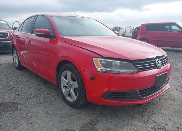 2014 VOLKSWAGEN Jetta