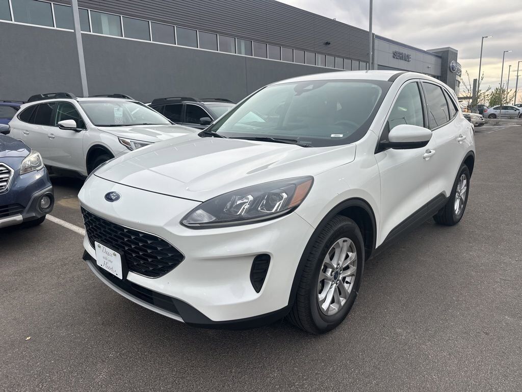 2020 FORD Escape