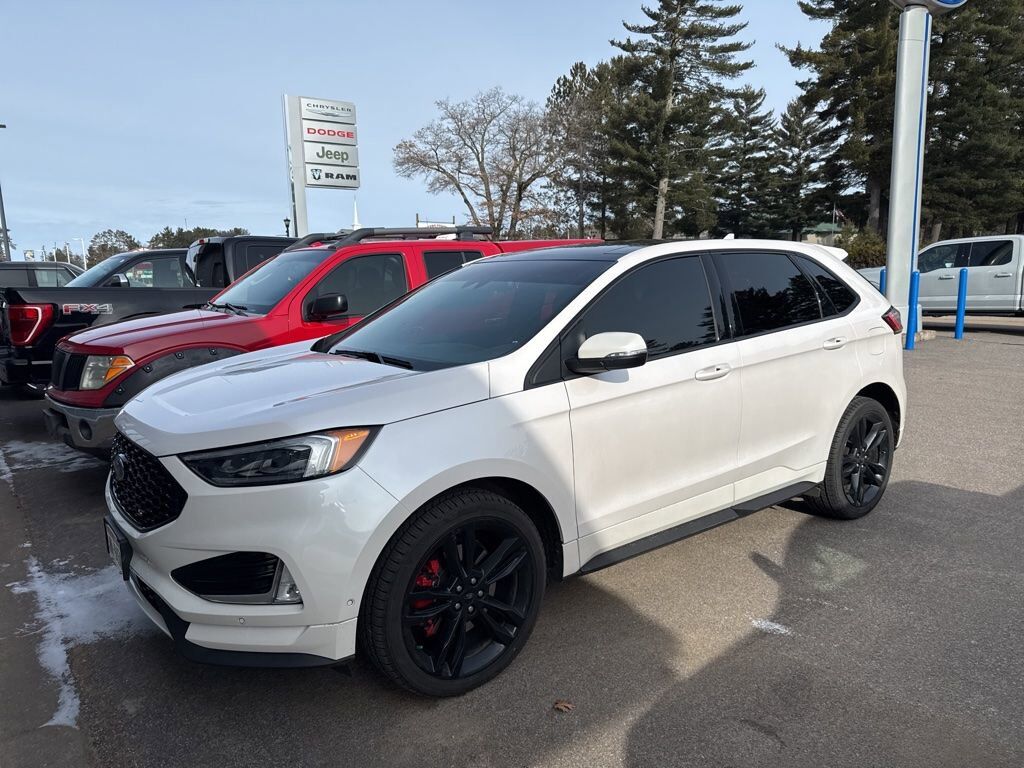 2019 FORD Edge