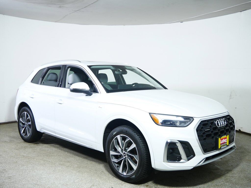 2022 AUDI Q5
